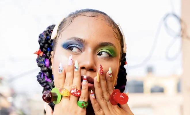 Ghanaian-American Pop Star MOLIY Releases New Album “BADDIES <3 MOLIY"